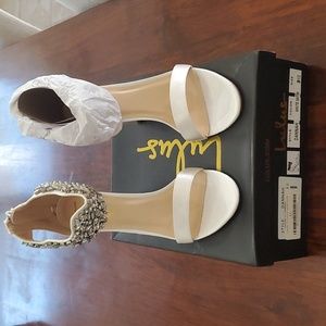 Lulu's Dannah White Satin Crystal and Pearl Heels - 8.5